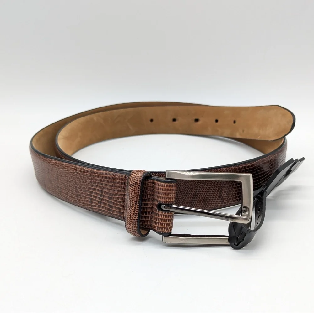 ✨3/$15 Tasso Elba Brown Leather Belt 40